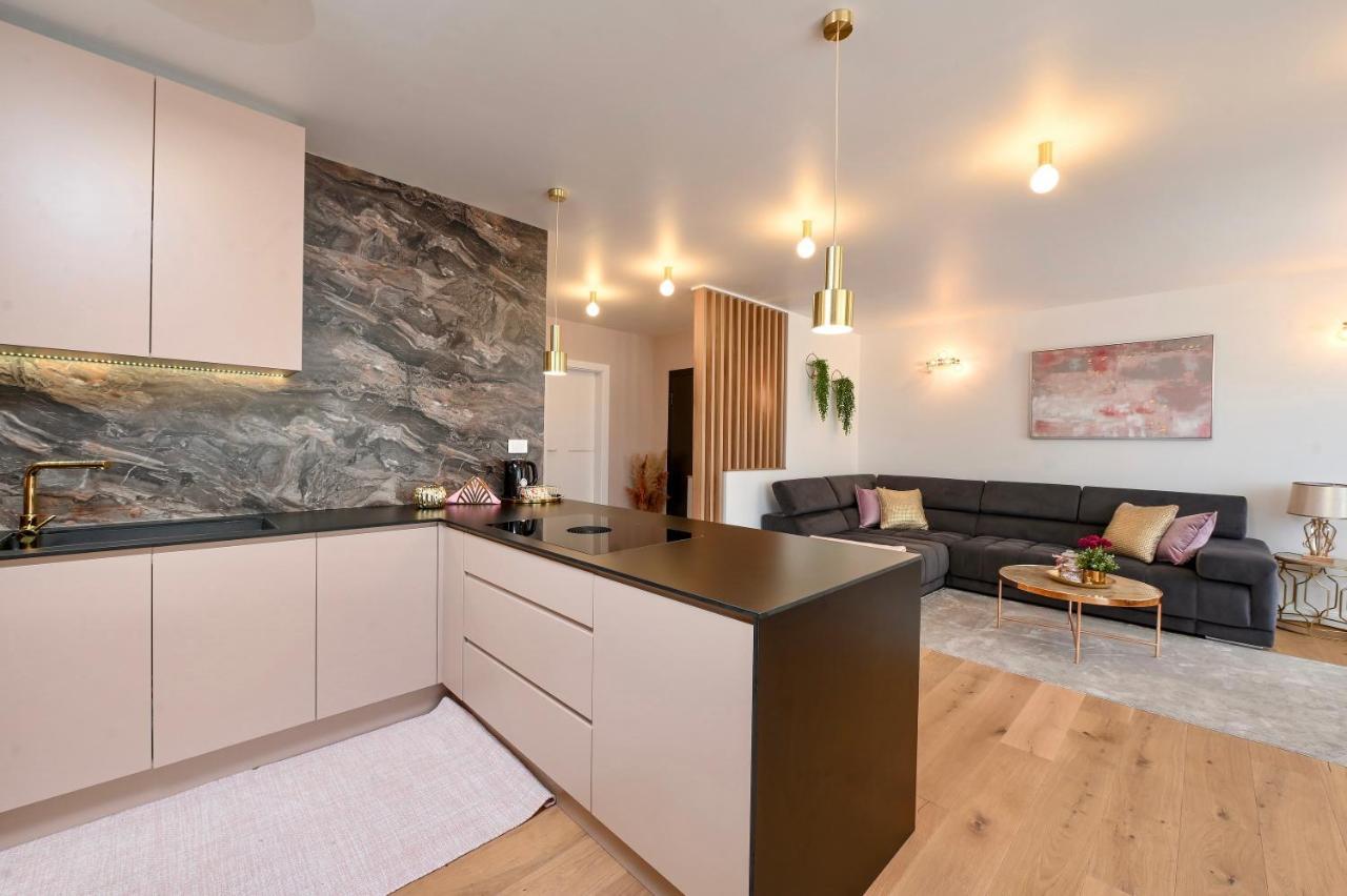 S Design Apartment Zadar Eksteriør bilde